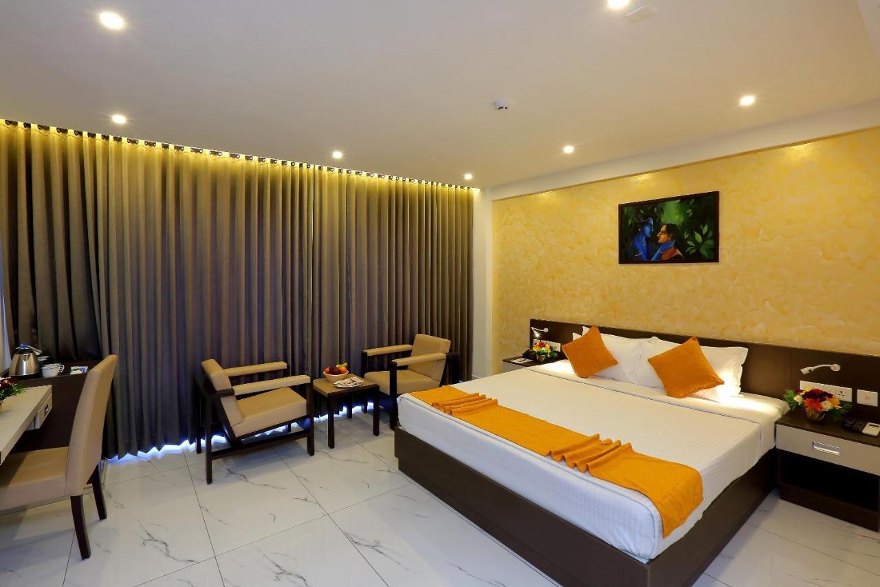 Renai Sreekrishna Otel Guruvāyūr Dış mekan fotoğraf