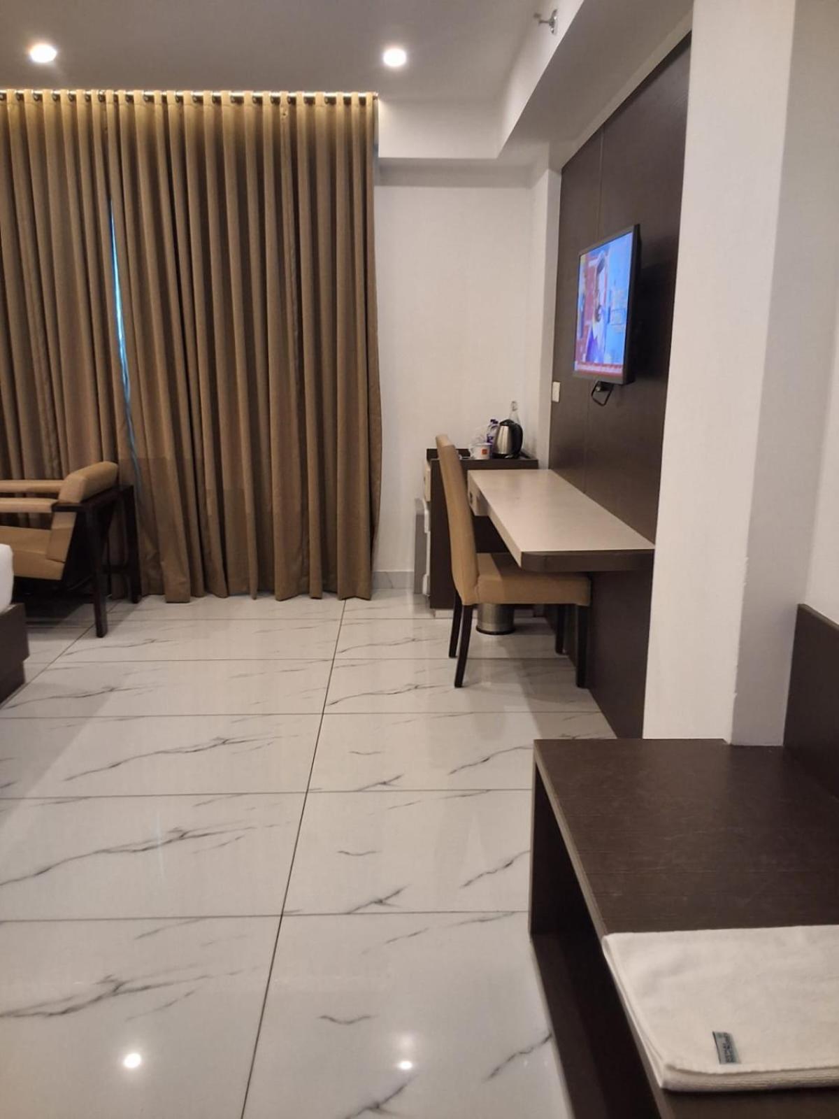 Renai Sreekrishna Otel Guruvāyūr Dış mekan fotoğraf